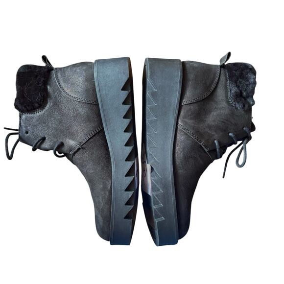 Eileen Fisher Kenille Black suede Genuine Shearling Trim Wedge Bootie size 5 - Picture 5 of 14